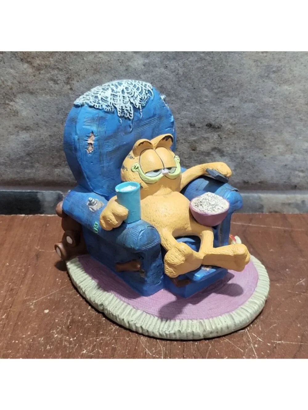 Vintage Danbury Mint Garfield Figurine Sittin Pretty 1992